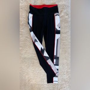 Xcersion Women’s Leggings Size S